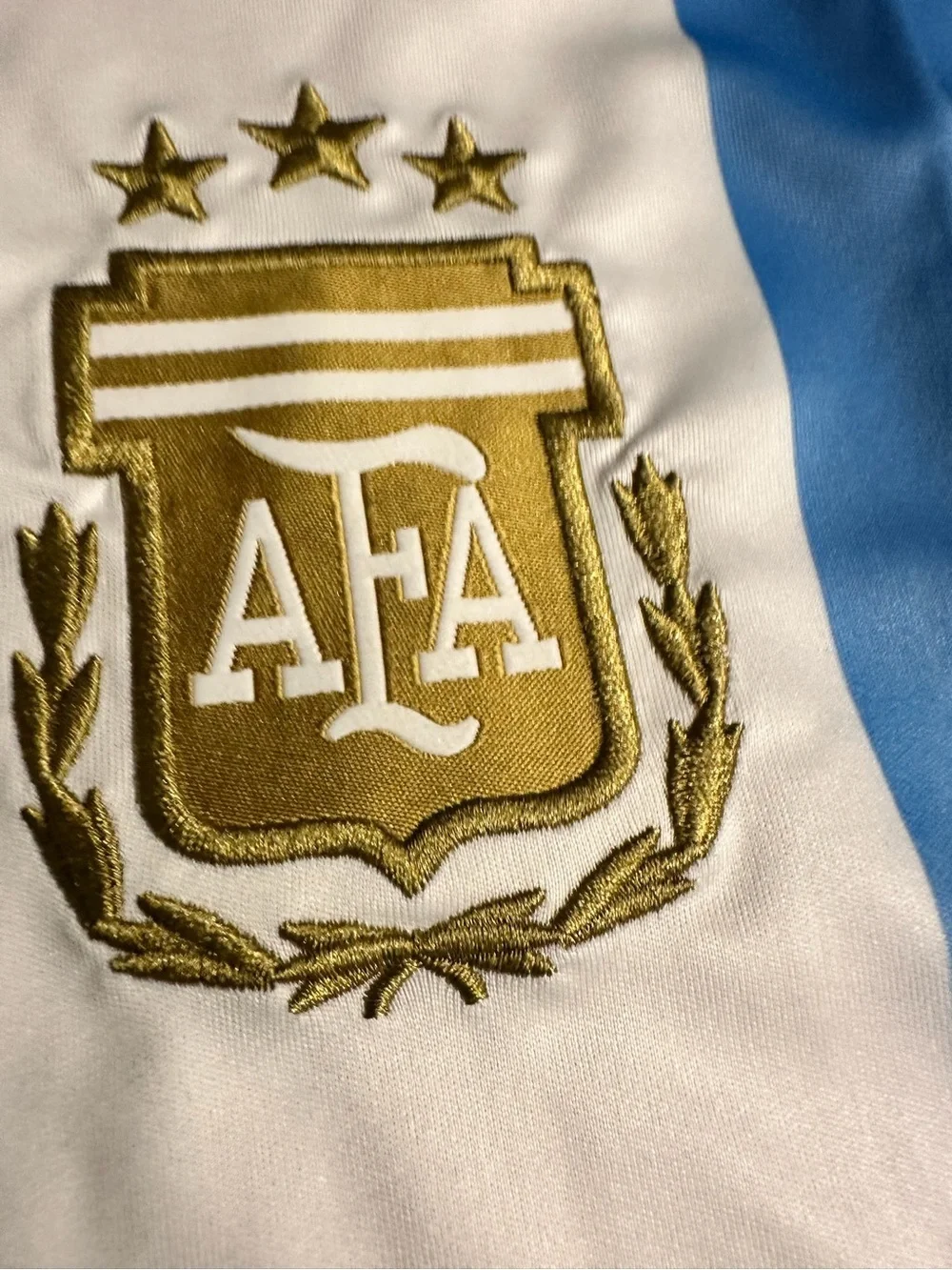Argentina home Soccer Jersey - Light Blue & White
Xxl slim fit - Picture 3 of 5